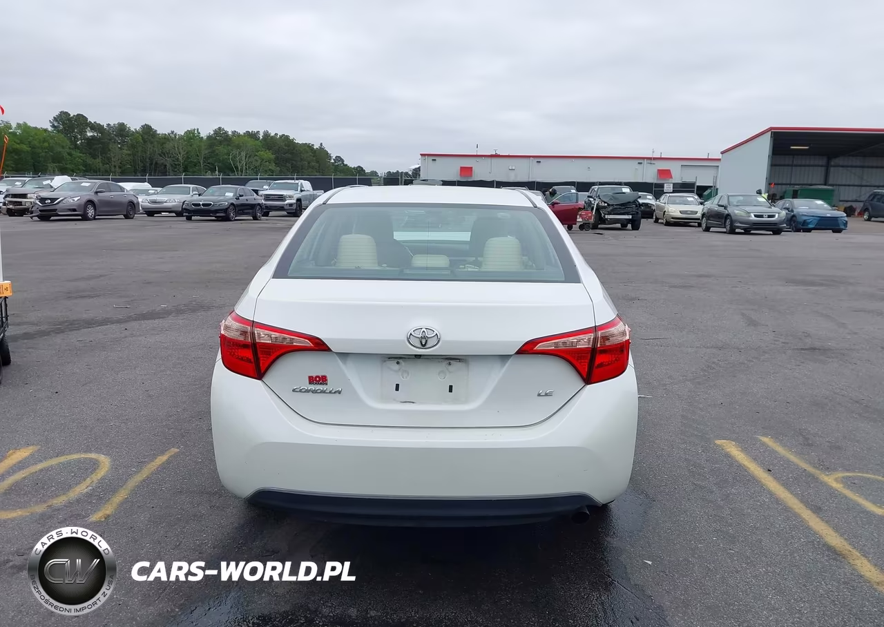 2017 Toyota Corolla Le VIN:5YFBURHE7HP587560 - 16