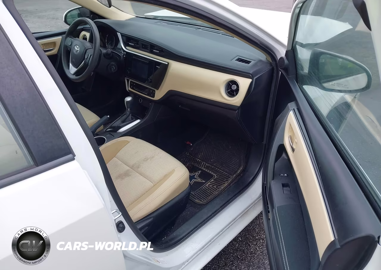 2017 Toyota Corolla Le VIN:5YFBURHE7HP587560 - 5