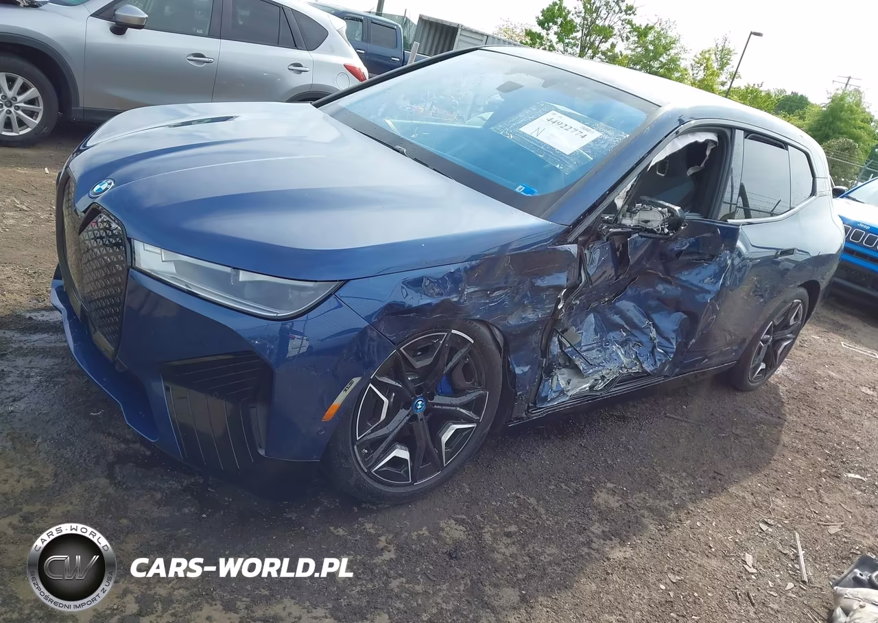 2024 BMW Ix xDrive50 VIN:WB523CF02RCS04377 - 14