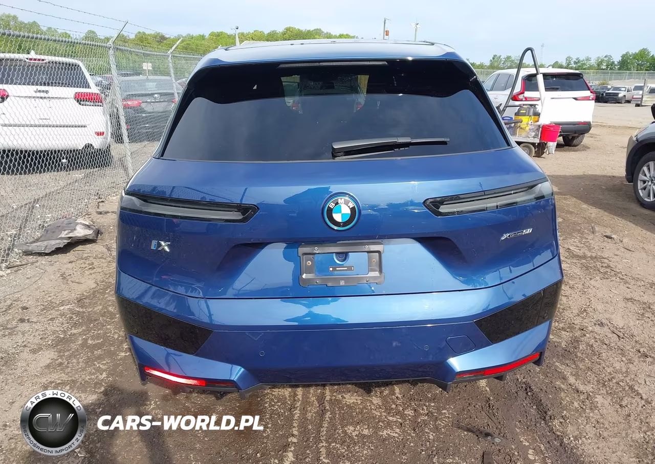 2024 BMW Ix xDrive50 VIN:WB523CF02RCS04377 - 16