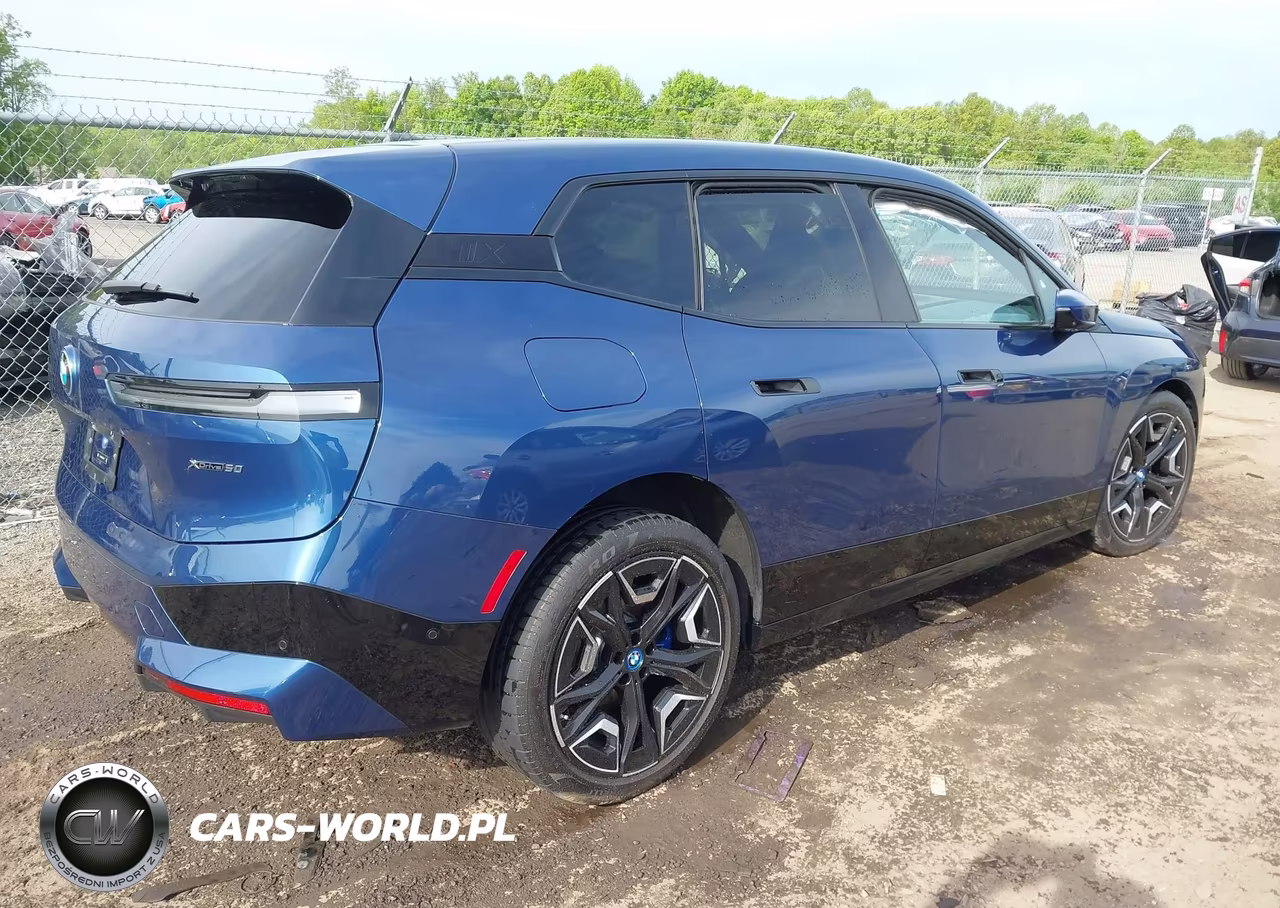 2024 BMW Ix xDrive50 VIN:WB523CF02RCS04377 - 4