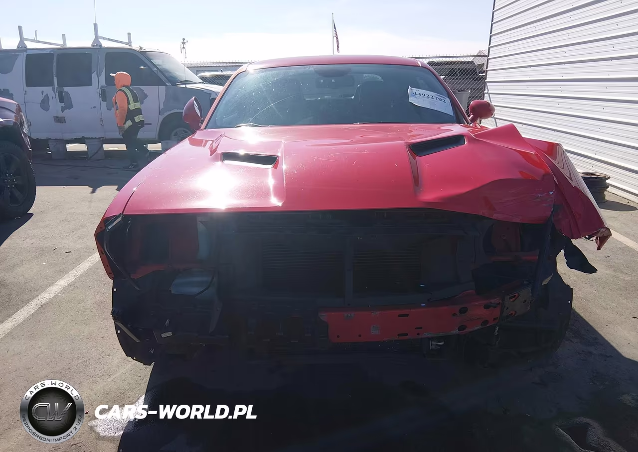 2015 Dodge Challenger Sxt Plus VIN:2C3CDZBGXFH804766 - 13