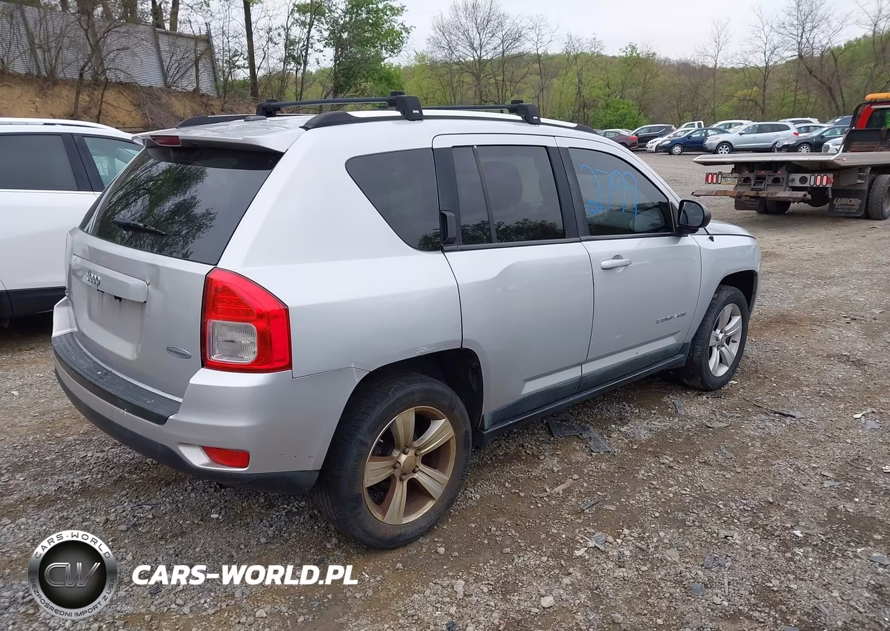 2011 Jeep Compass VIN:1J4NF1FB6BD197068 - 4