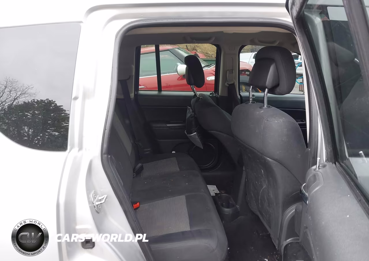 2011 Jeep Compass VIN:1J4NF1FB6BD197068 - 8
