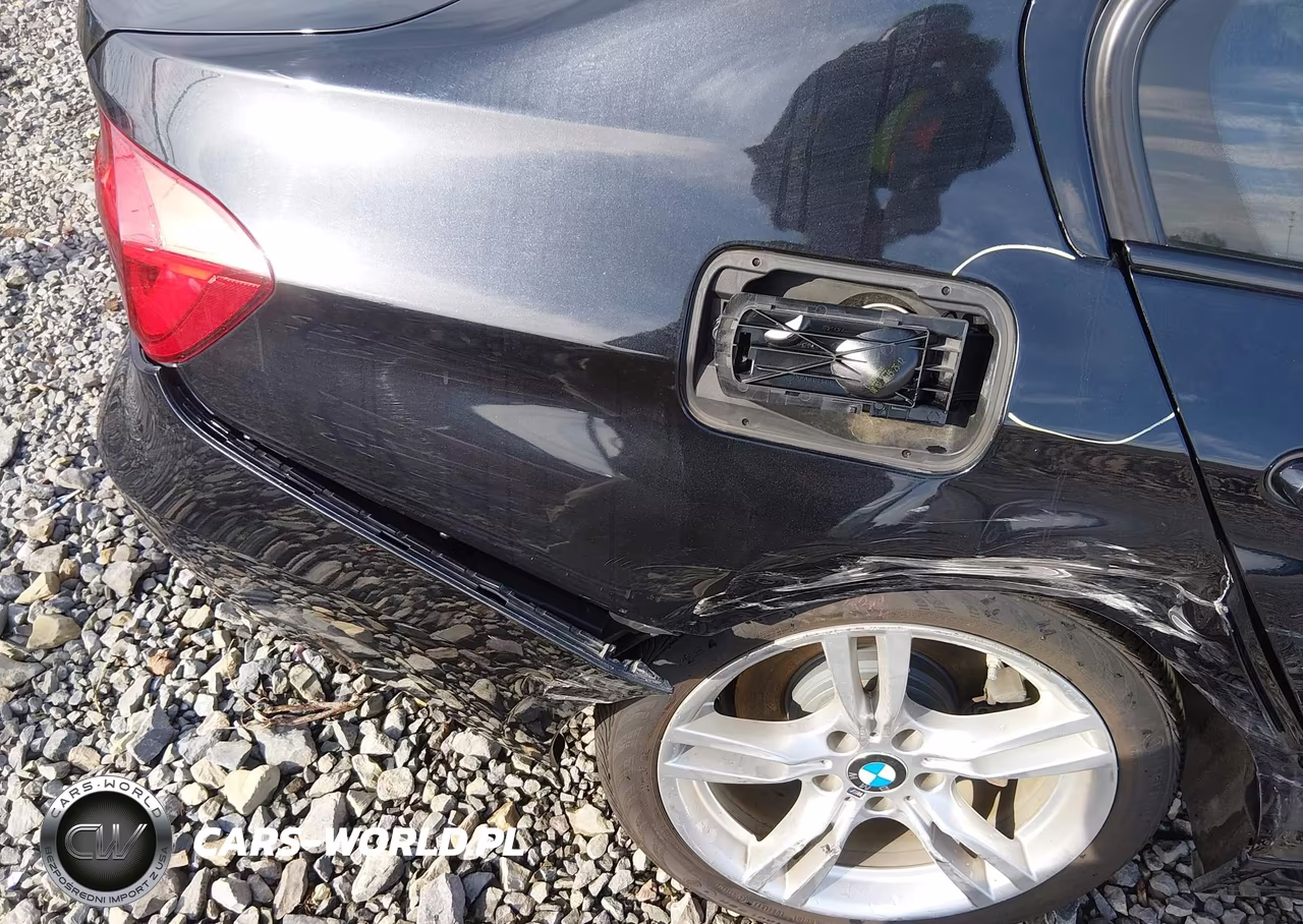 2018 BMW 340I xDrive VIN:WBA8B7C57JA586282 - 18