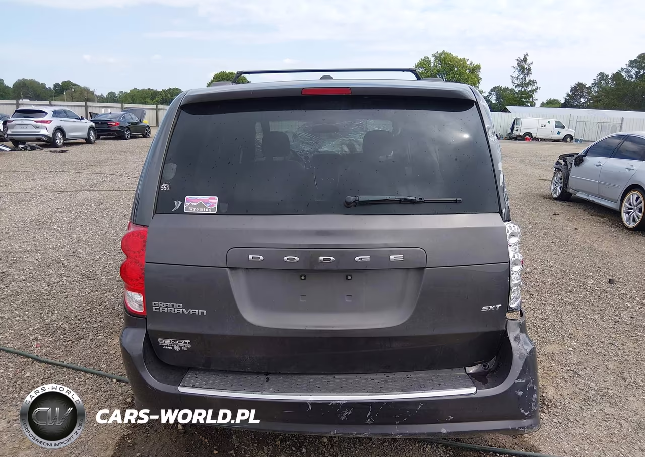 2015 Dodge Grand Caravan Sxt Plus VIN:2C4RDGCG9FR671808 - 16