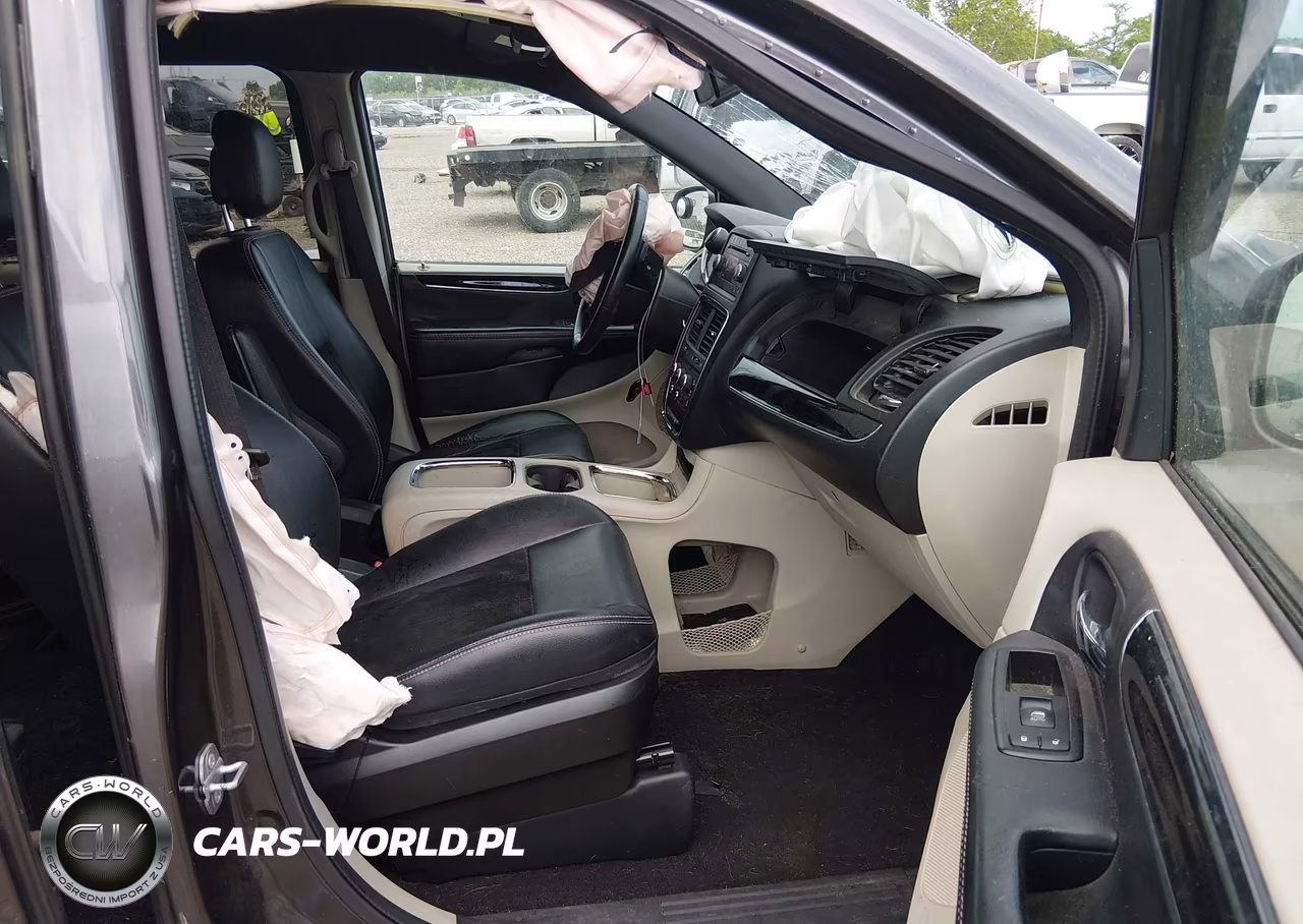 2015 Dodge Grand Caravan Sxt Plus VIN:2C4RDGCG9FR671808 - 5