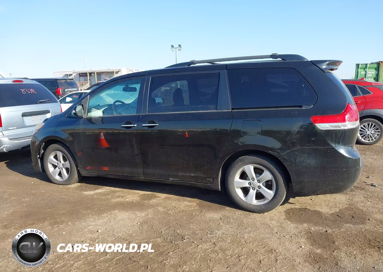 2013 Toyota Sienna Limited 7 Passenger VIN:5TDDK3DC1DS054251 - 14