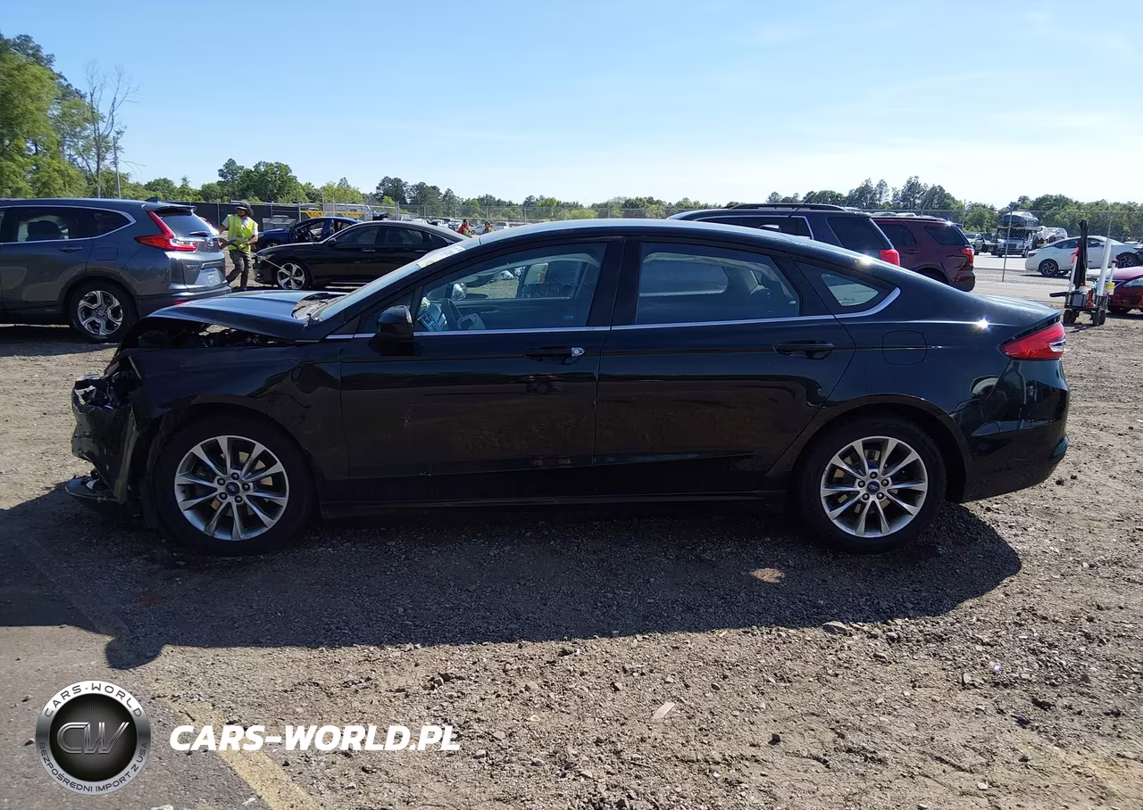 2017 Ford Fusion Se VIN:3FA6P0H71HR150420 - 14