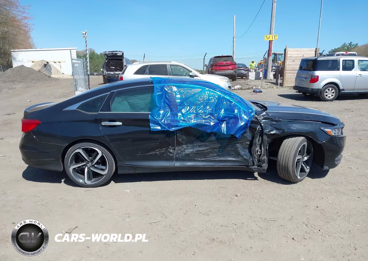 2018 Honda Accord Sport 2.0T VIN:1HGCV2F38JA021719 - 13