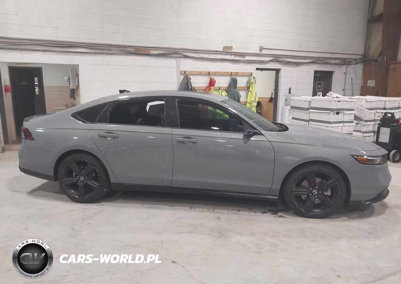 2025 Honda Accord Hybrid Sport-L VIN:1HGCY2F7XSA049761 - 14