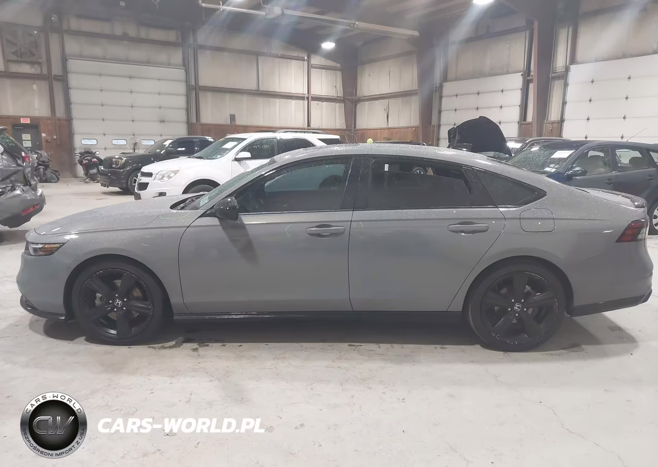 2025 Honda Accord Hybrid Sport-L VIN:1HGCY2F7XSA049761 - 15