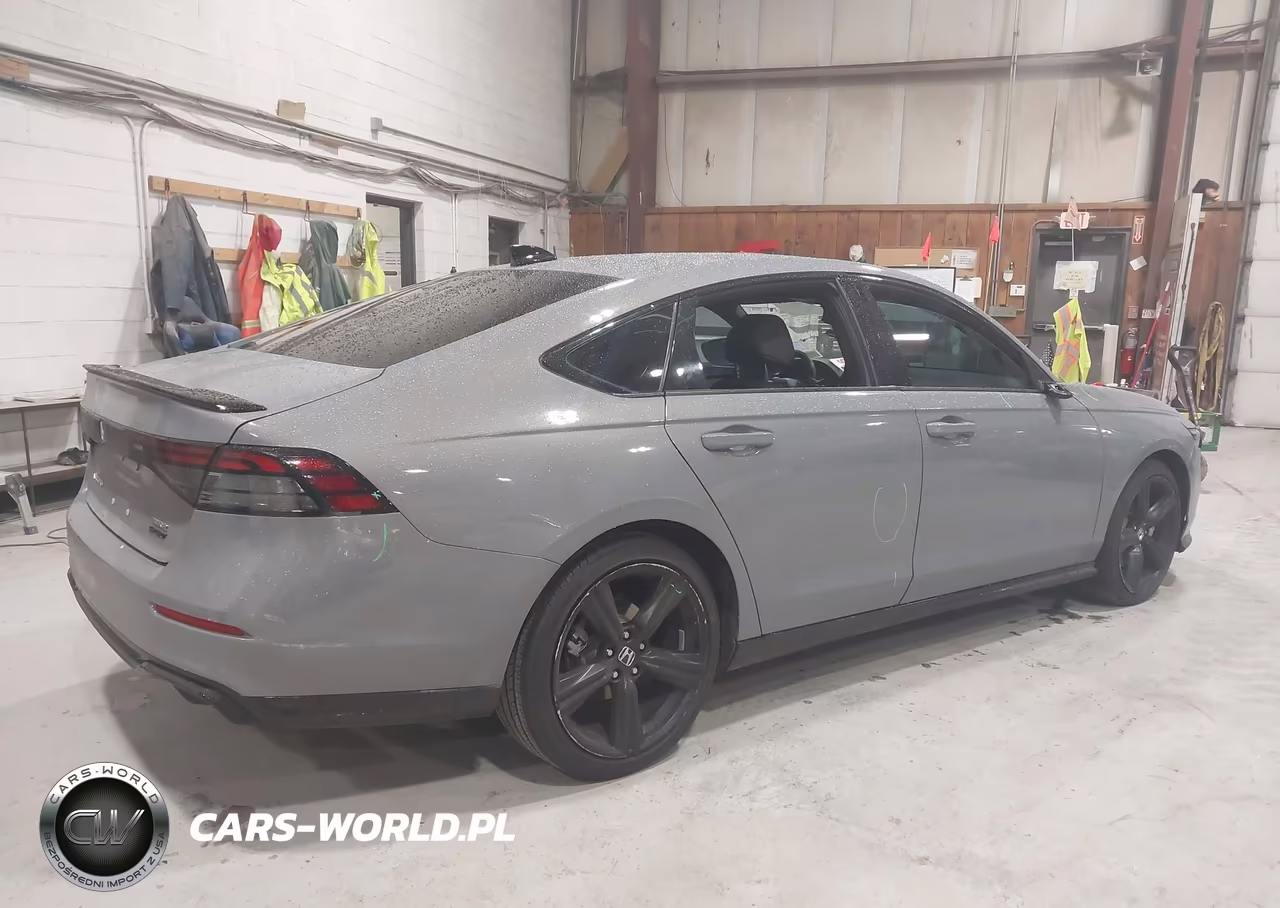 2025 Honda Accord Hybrid Sport-L VIN:1HGCY2F7XSA049761 - 4