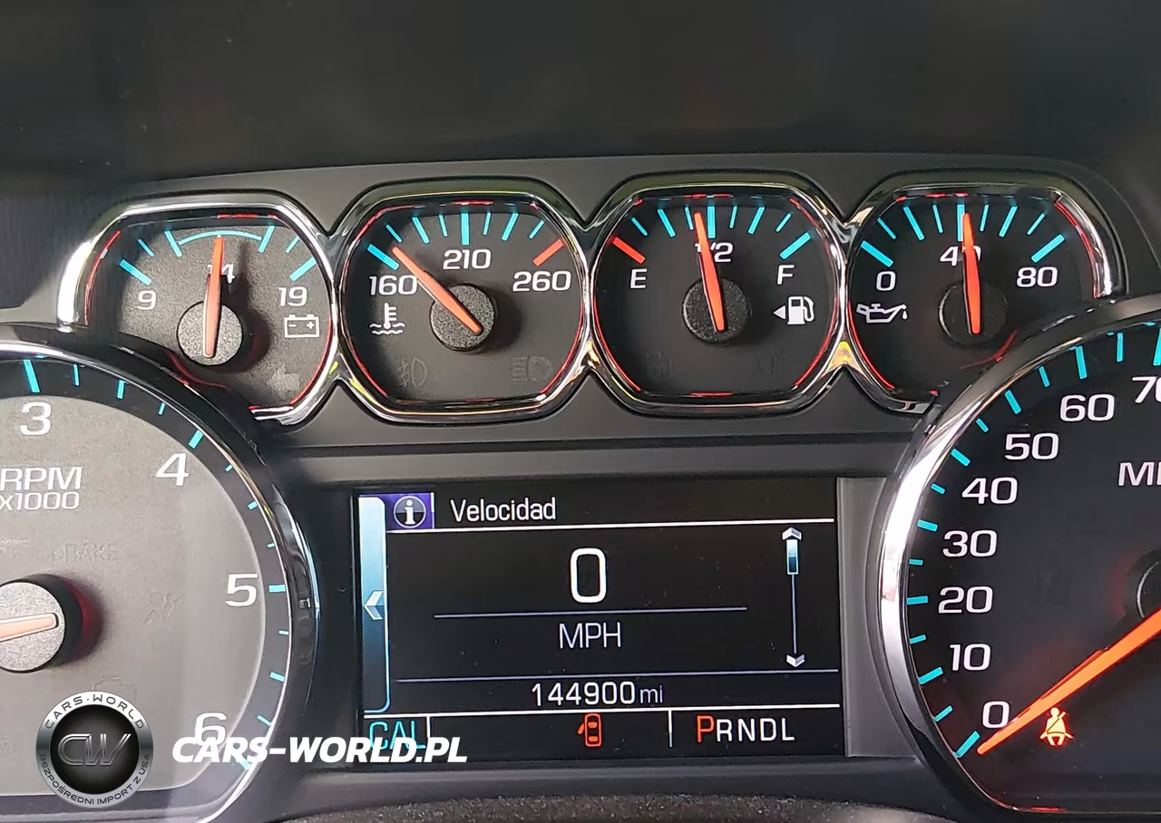 2018 Chevrolet Suburban Ls VIN:1GNSCGKC9JR312631 - 15