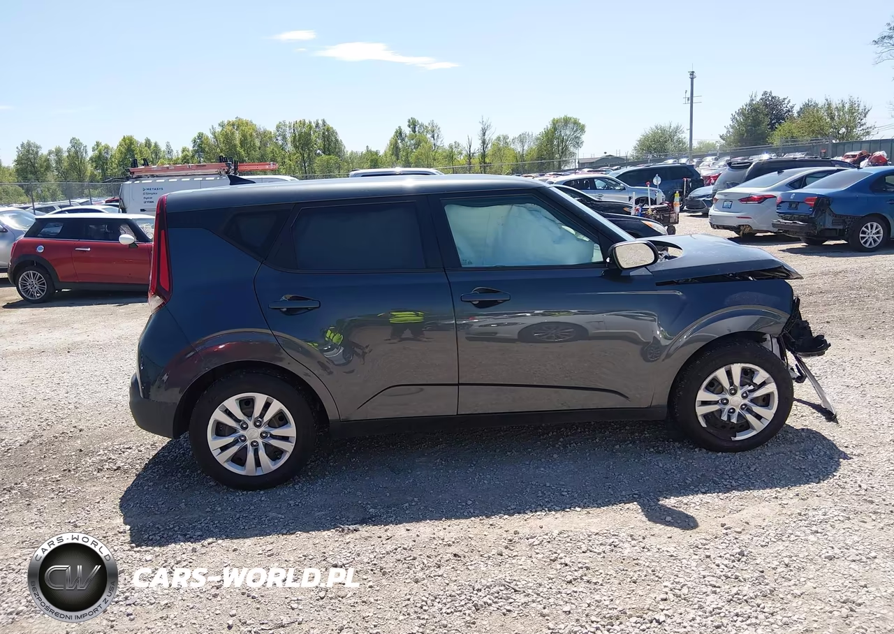 2021 Kia Soul Lx VIN:KNDJ23AU2M7748330 - 13