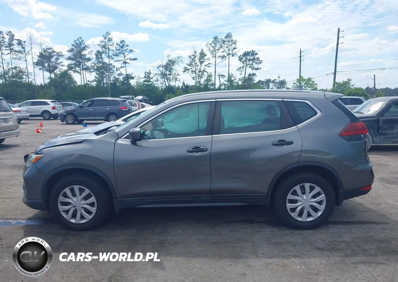 2018 Nissan Rogue S VIN:5N1AT2MV9JC771808 - 14