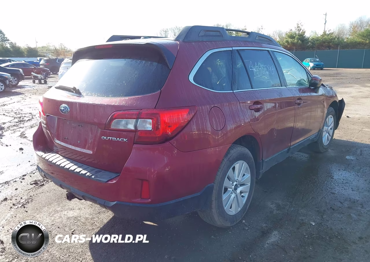 2015 Subaru Outback 2.5I Premium VIN:4S4BSBHC3F3242927 - 4
