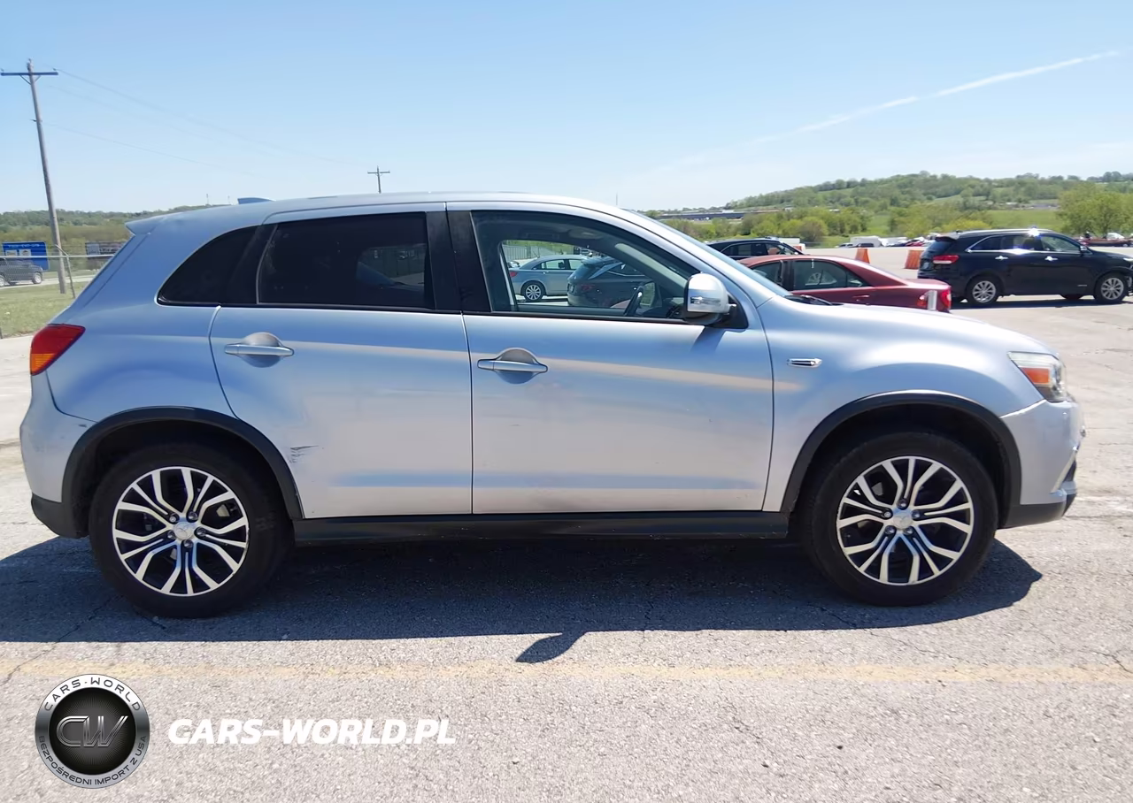 2017 Mitsubishi Outlander Sport 2.0 Le VIN:JA4AR3AU5HZ004026 - 13