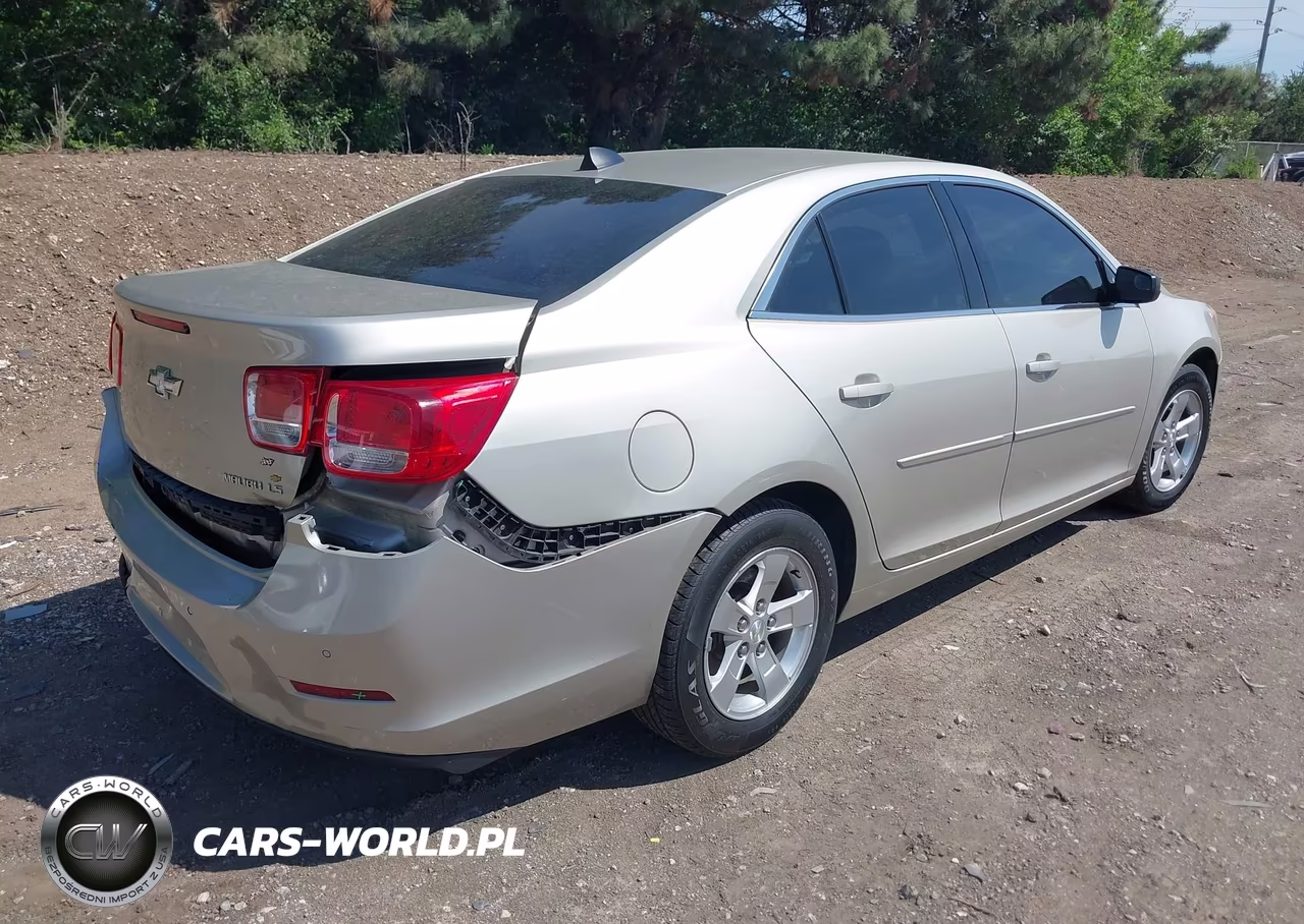 2014 Chevrolet Malibu 1Ls VIN:1G11B5SL8EF121584 - 4