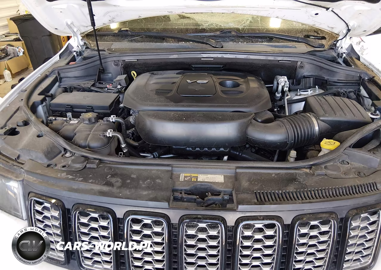 2018 Jeep Grand Cherokee Laredo VIN:1C4RJFAG8JC156791 - 10