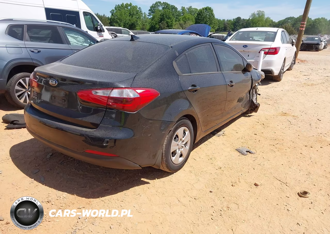 2015 Kia Forte Lx VIN:KNAFK4A60F5412944 - 4