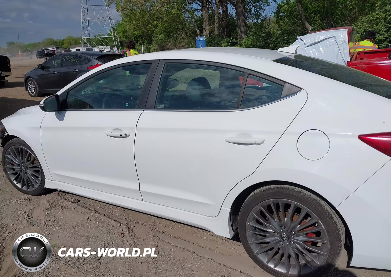 2018 Hyundai Elantra Sport VIN:KMHD04LB7JU722478 - 15