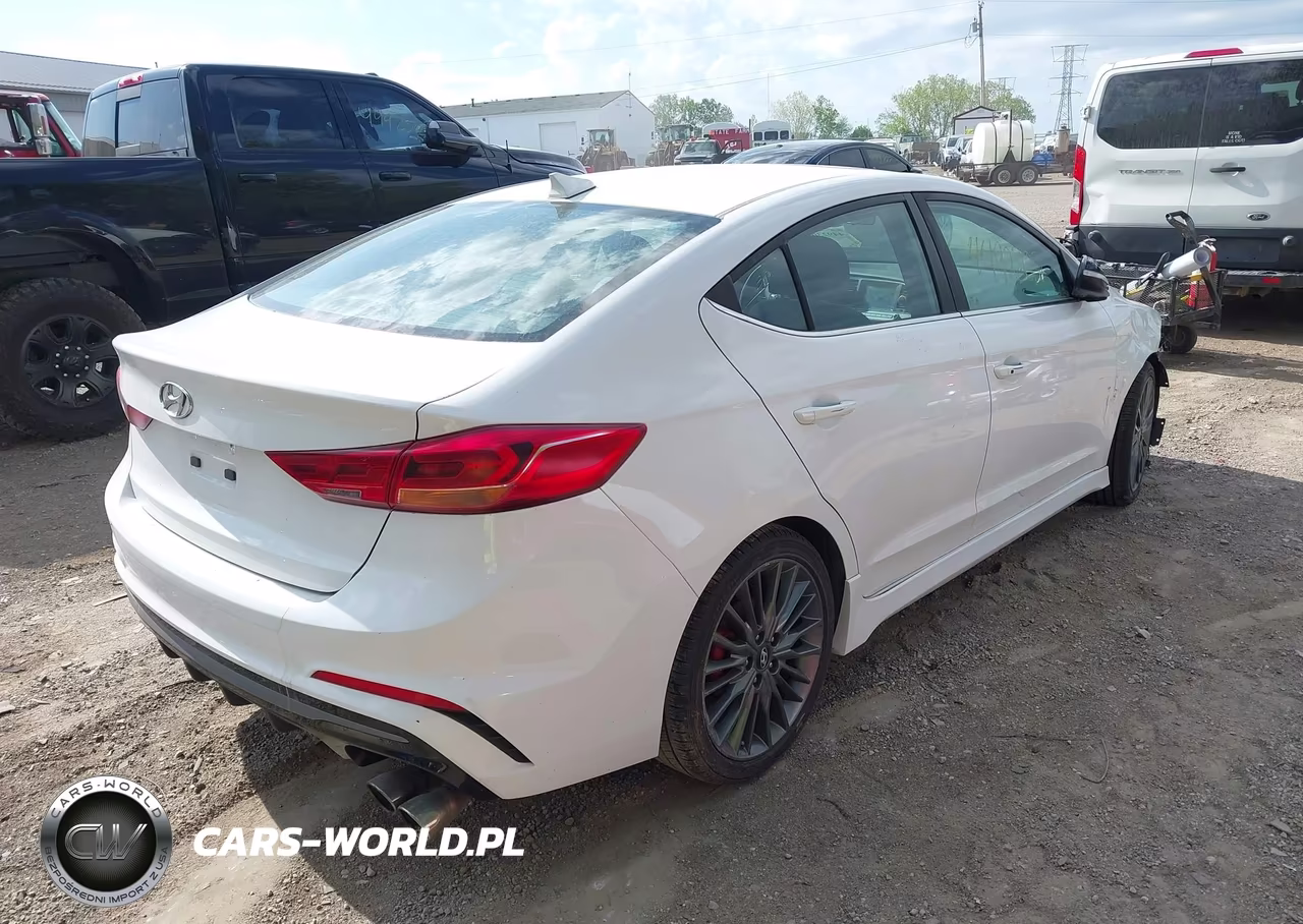 2018 Hyundai Elantra Sport VIN:KMHD04LB7JU722478 - 4