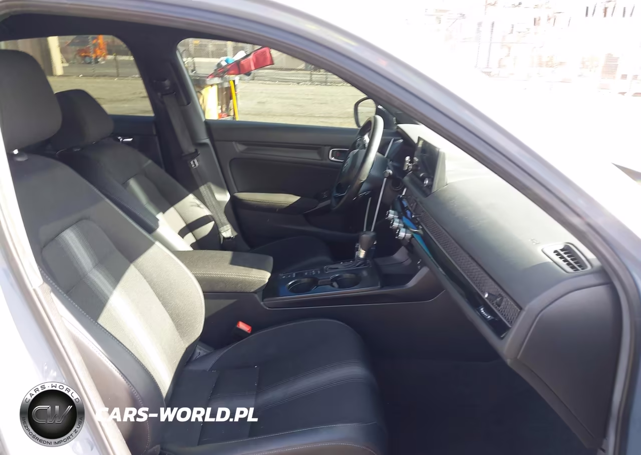 2024 Honda Civic Sport VIN:19XFL2H81RE030099 - 5