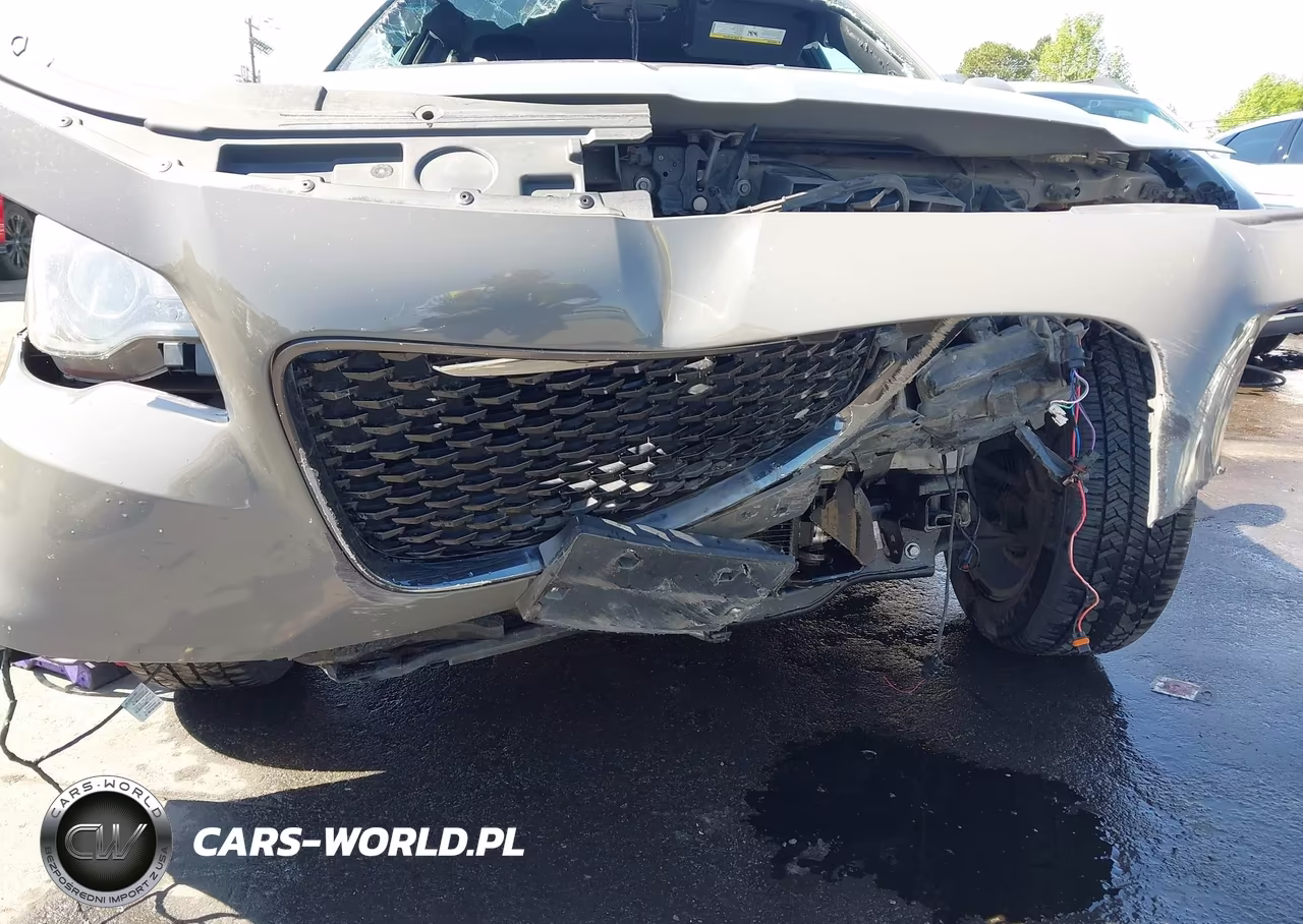 2019 Chrysler 300 300S Awd VIN:2C3CCAGG7KH689924 - 6