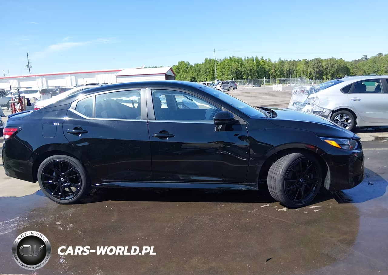 2025 Nissan Sentra Sr VIN:3N1AB8DV4SY332716 - 13