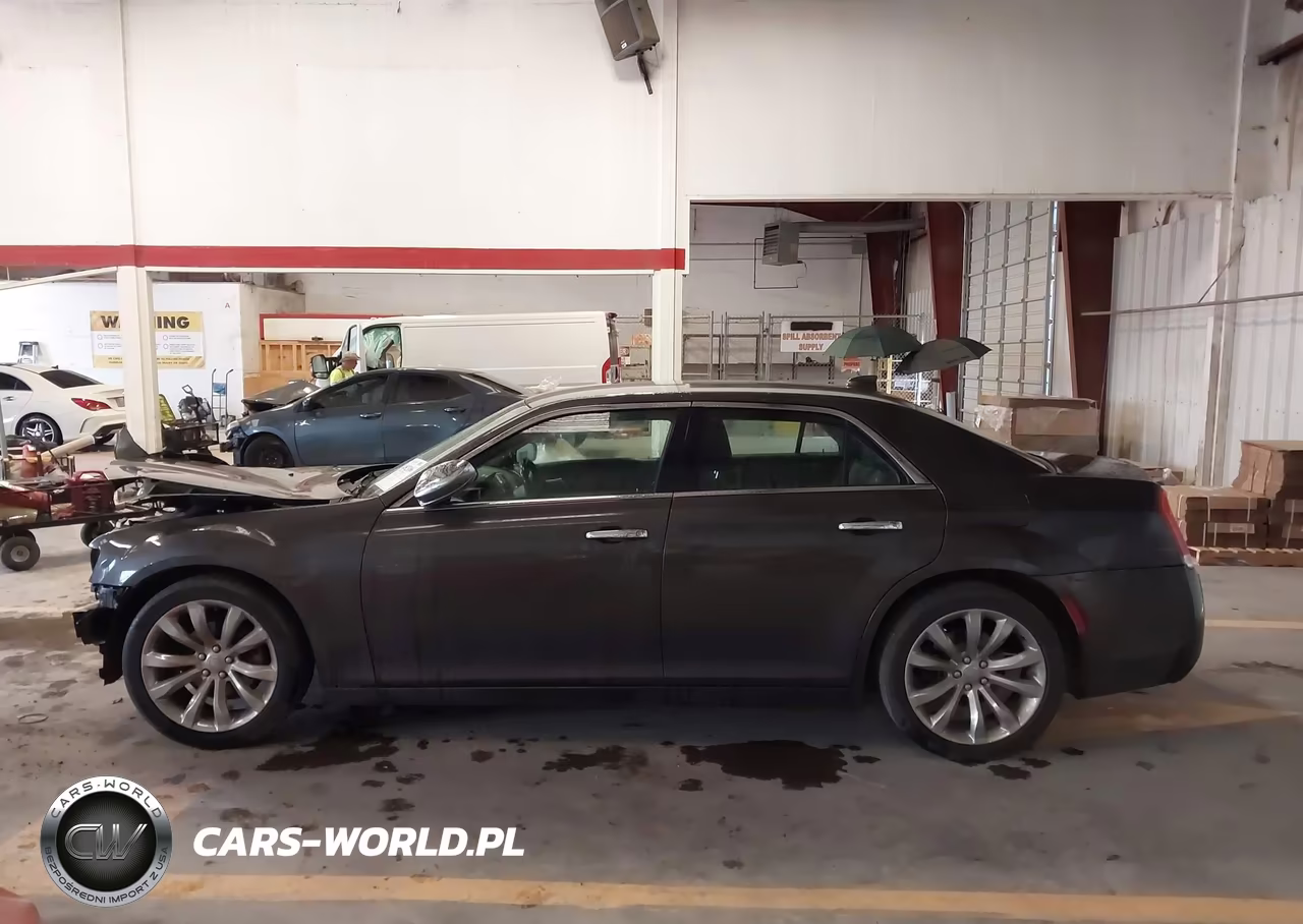 2019 Chrysler 300 Limited VIN:2C3CCAEG2KH536533 - 15