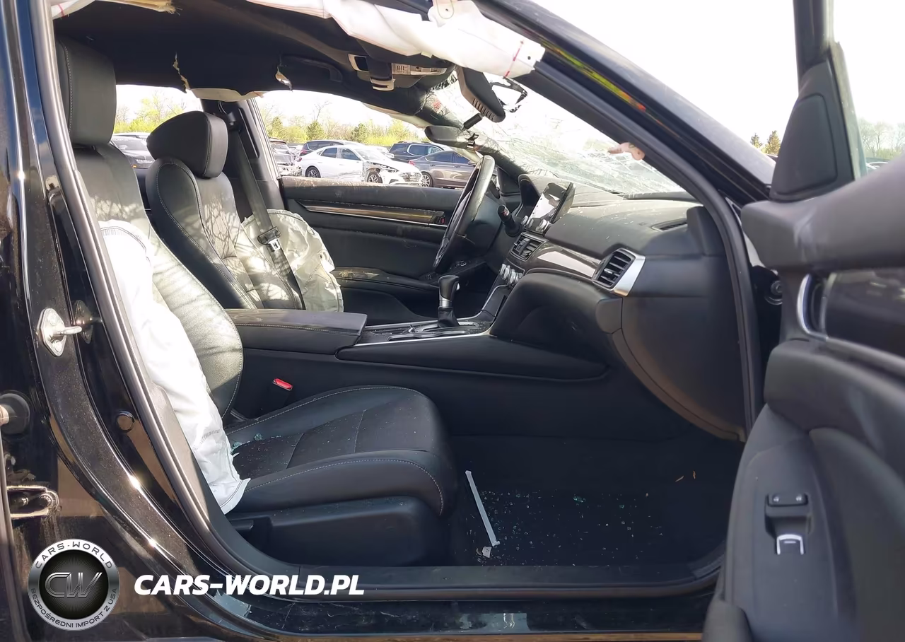 2019 Honda Accord Sport VIN:1HGCV1F34KA160659 - 5