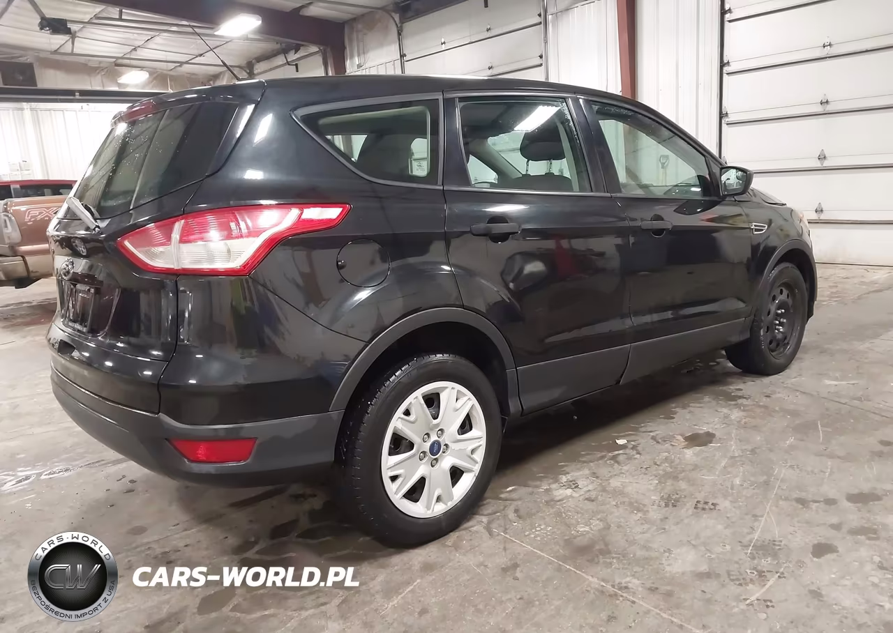 2014 Ford Escape S VIN:1FMCU0F76EUC05680 - 4