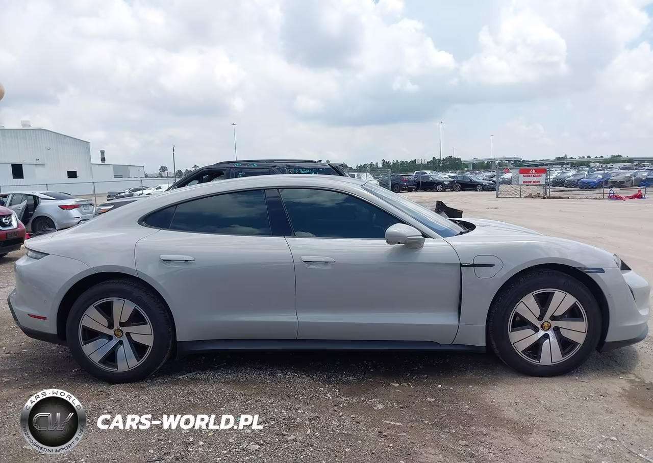 2022 Porsche Taycan VIN:WP0AA2Y11NSA16037 - 13