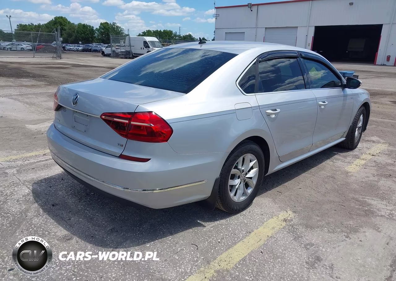 2016 Volkswagen Passat 1.8T S VIN:1VWAS7A39GC026862 - 4