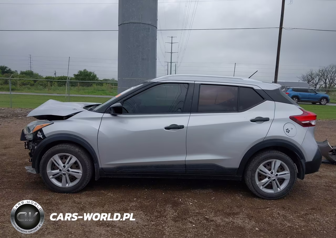 2019 Nissan Kicks S VIN:3N1CP5CU5KL559783 - 15