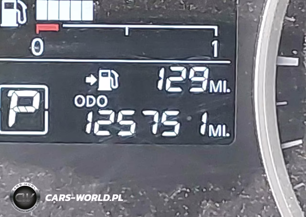 2019 Nissan Kicks S VIN:3N1CP5CU5KL559783 - 16
