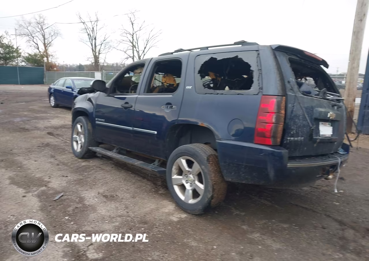 2009 Chevrolet Tahoe Ltz VIN:1GNFK33019R162589 - 3