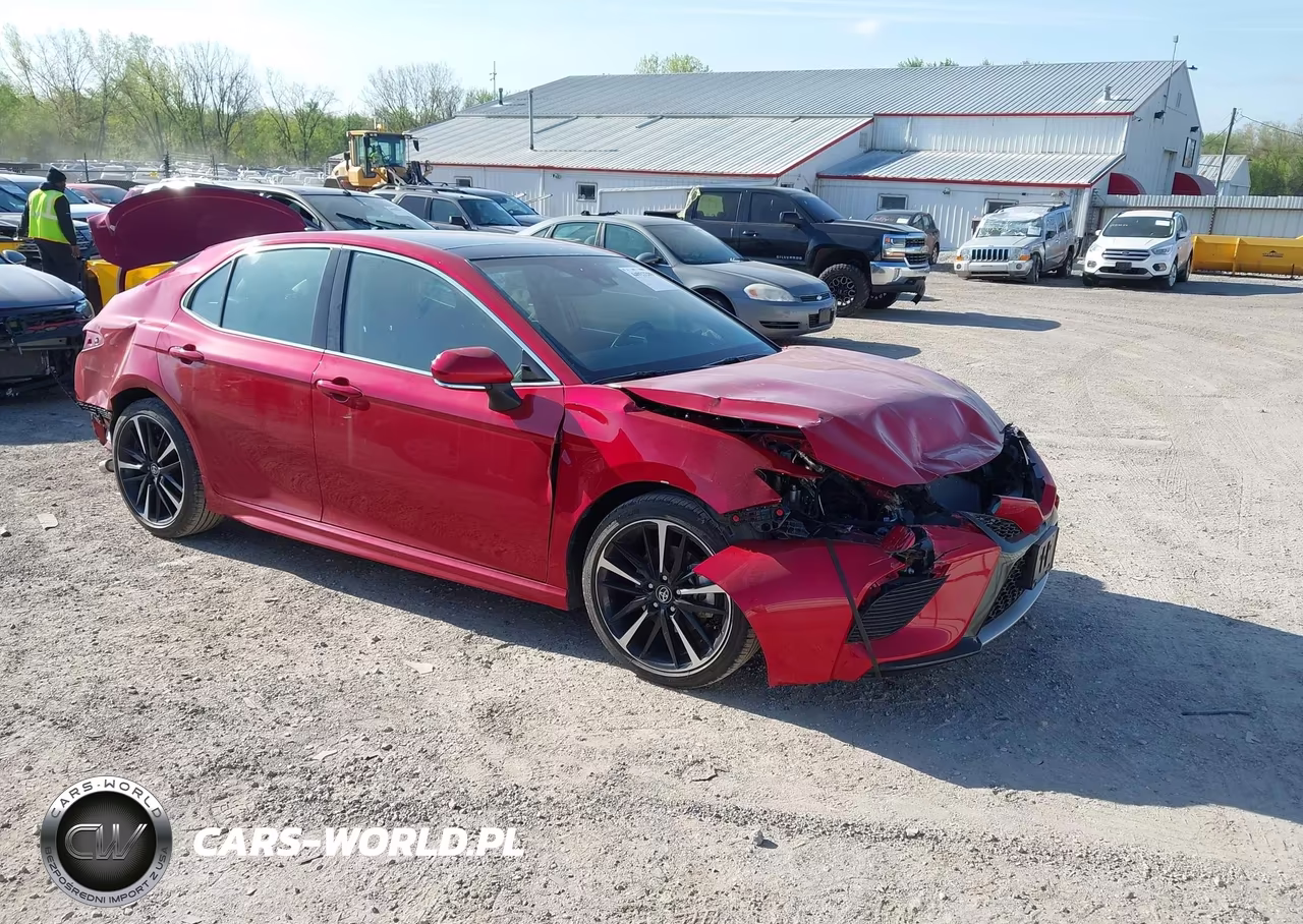 2020 Toyota Camry Xse – zdjęcie 1 z 17