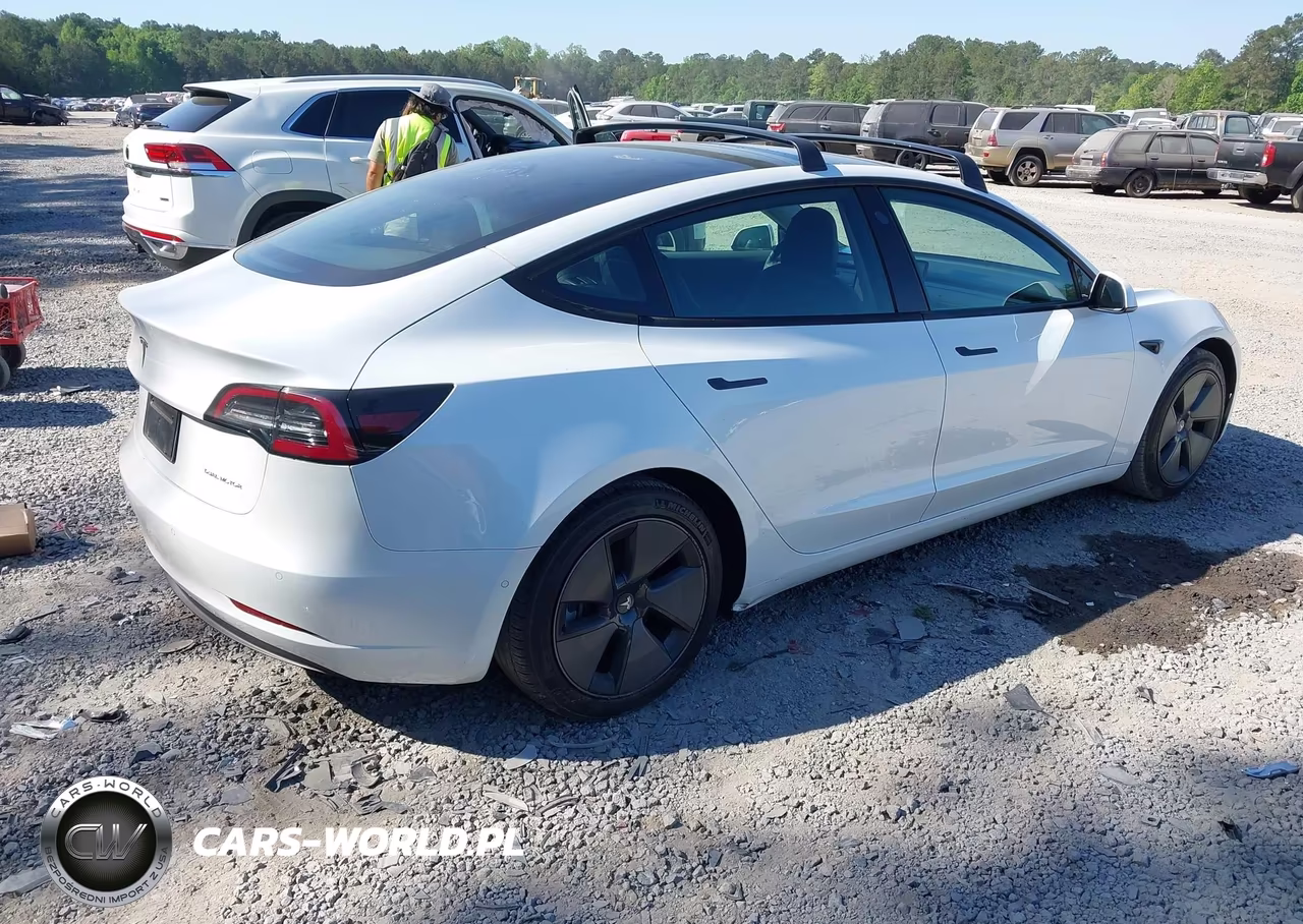 2021 Tesla Model 3 Long Range Dual Motor All-Wheel Drive VIN:5YJ3E1EB5MF924844 - 4