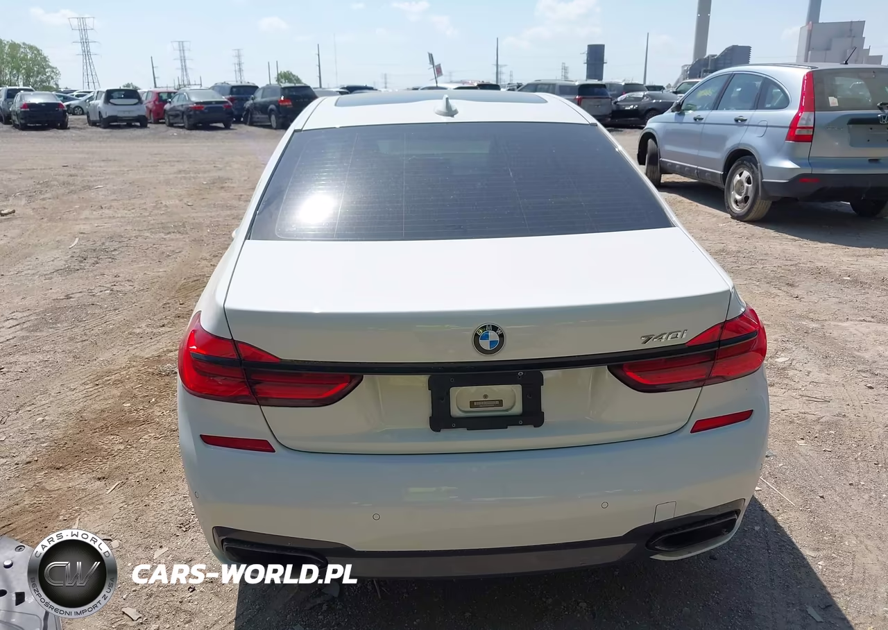 2018 BMW 740I VIN:WBA7E2C54JB216293 - 17