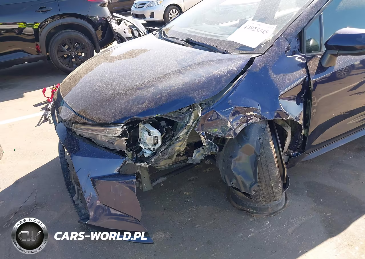 2020 Toyota Corolla Le VIN:5YFEPRAE8LP067892 - 6