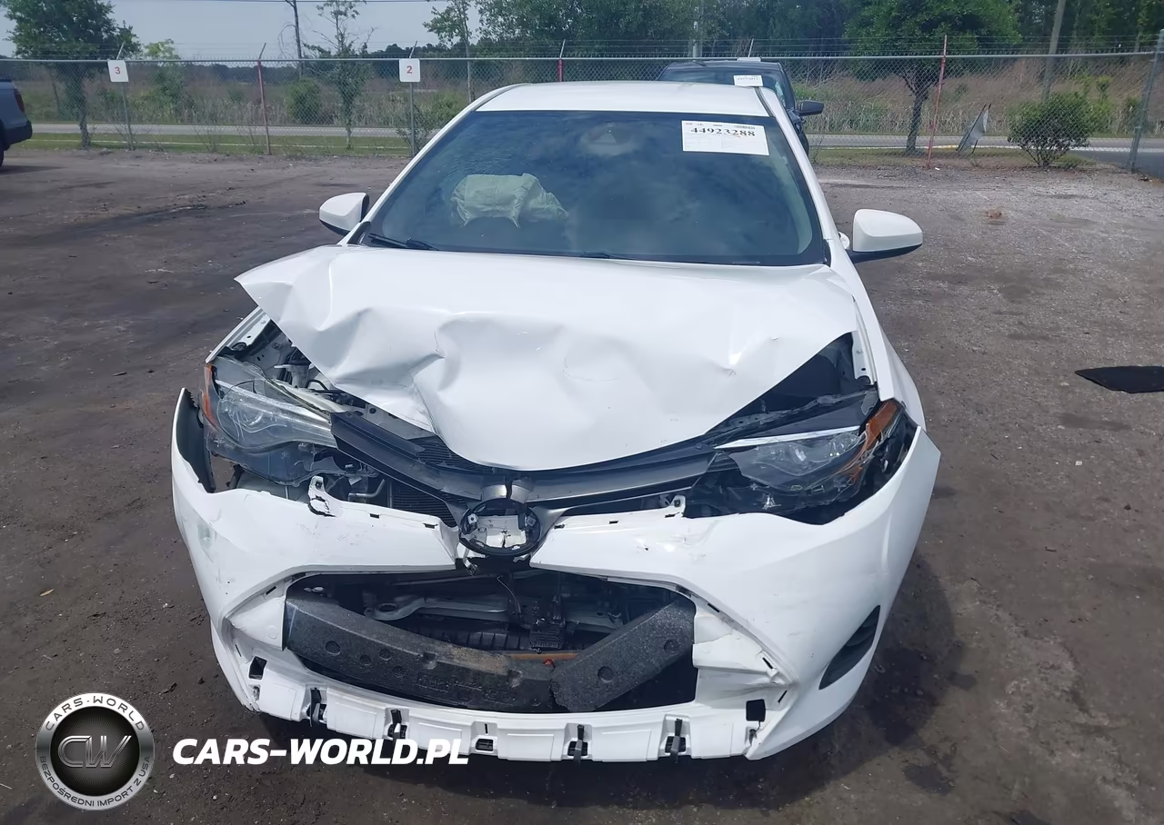 2019 Toyota Corolla Le VIN:2T1BURHE6KC165559 - 12