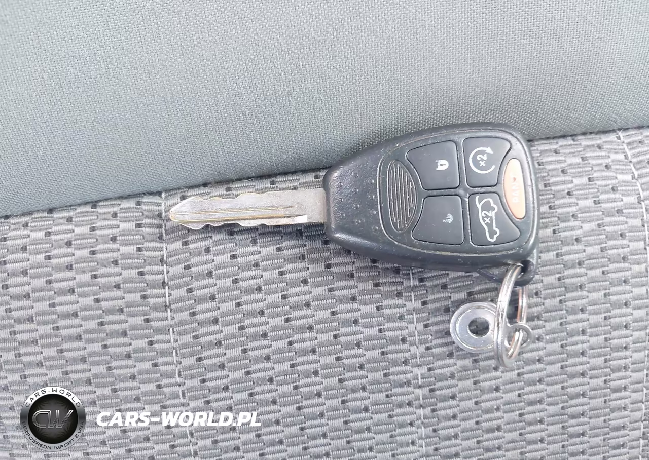 2007 Jeep Grand Cherokee Laredo VIN:1J8GR48K97C673940 - 11