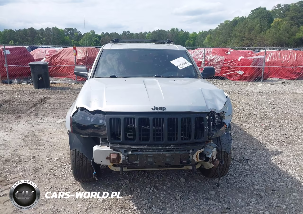 2007 Jeep Grand Cherokee Laredo VIN:1J8GR48K97C673940 - 12