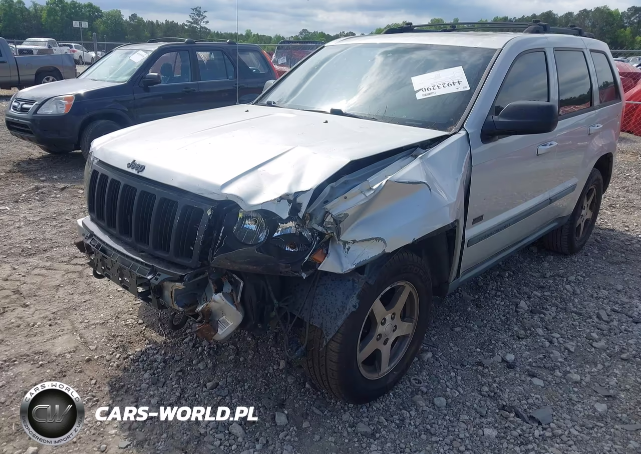 2007 Jeep Grand Cherokee Laredo VIN:1J8GR48K97C673940 - 6