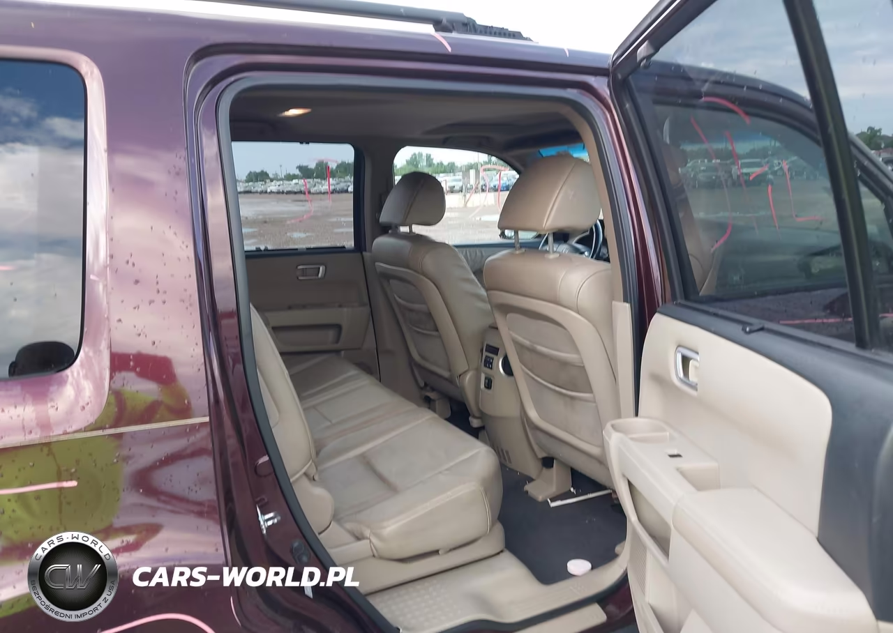 2010 Honda Pilot Touring VIN:5FNYF4H89AB008801 - 8