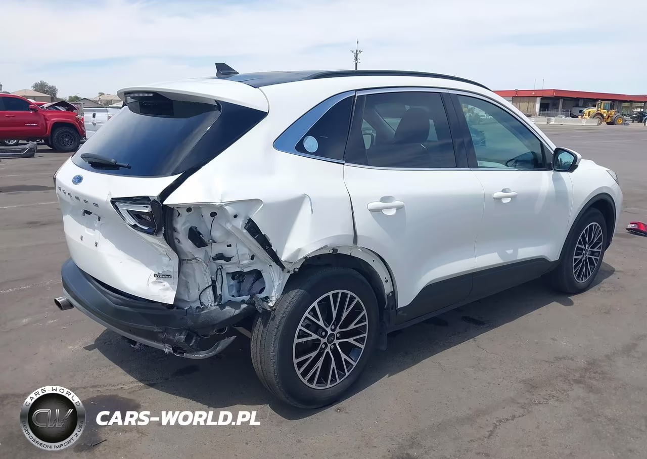 2024 Ford Escape Phev VIN:1FMCU0E16RUA15381 - 4