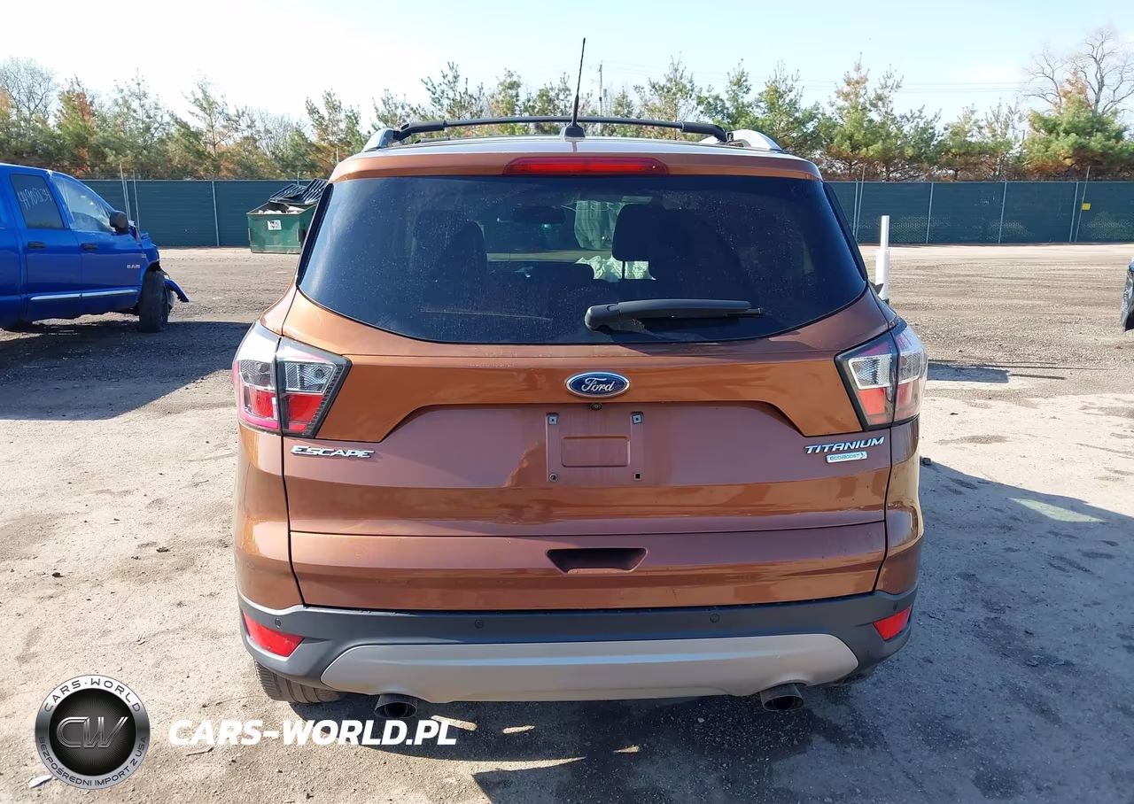 2017 Ford Escape Titanium VIN:1FMCU0J94HUB50059 - 16