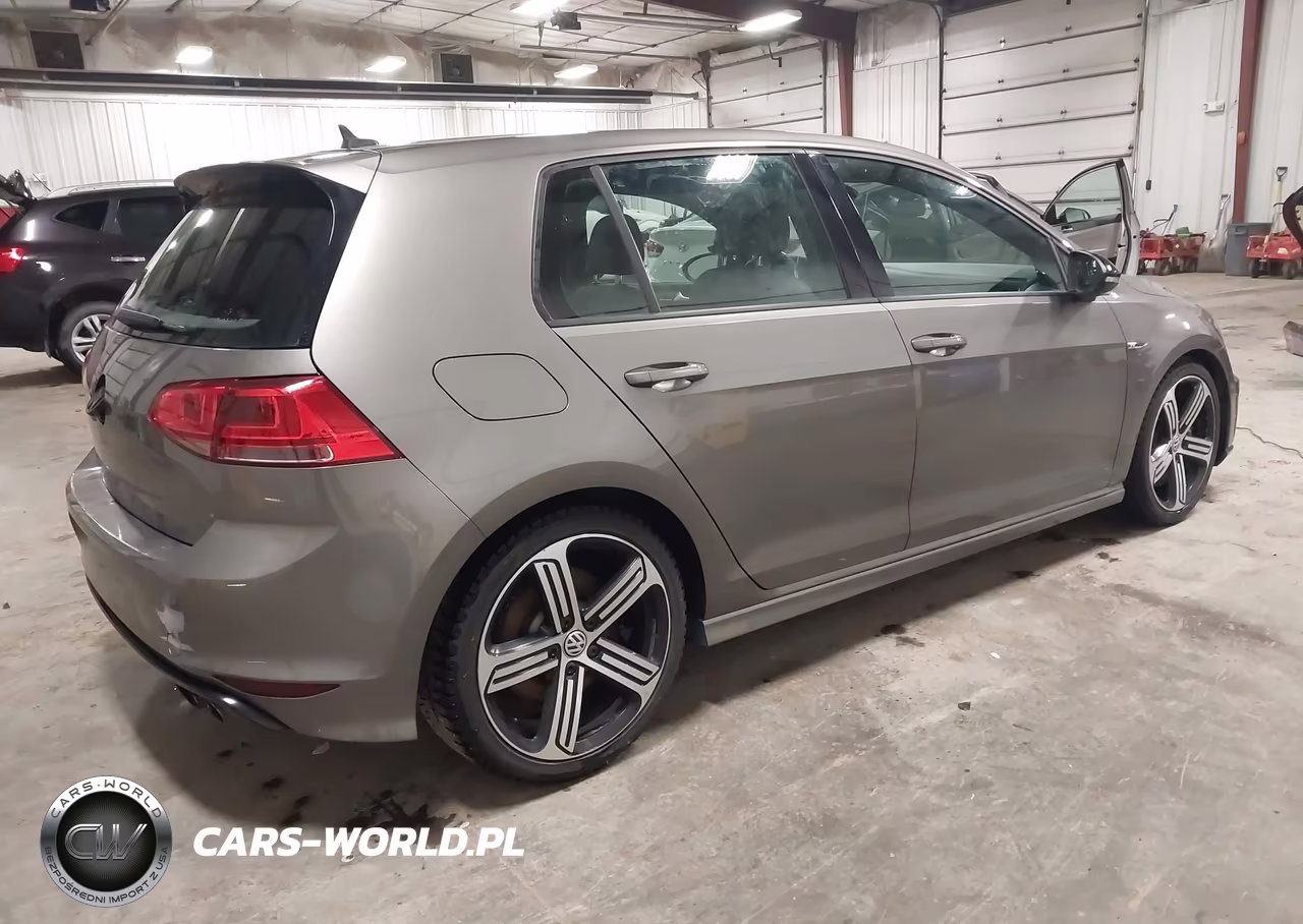 2016 Volkswagen Golf R 4-Door VIN:WVWUF7AU0GW139224 - 4